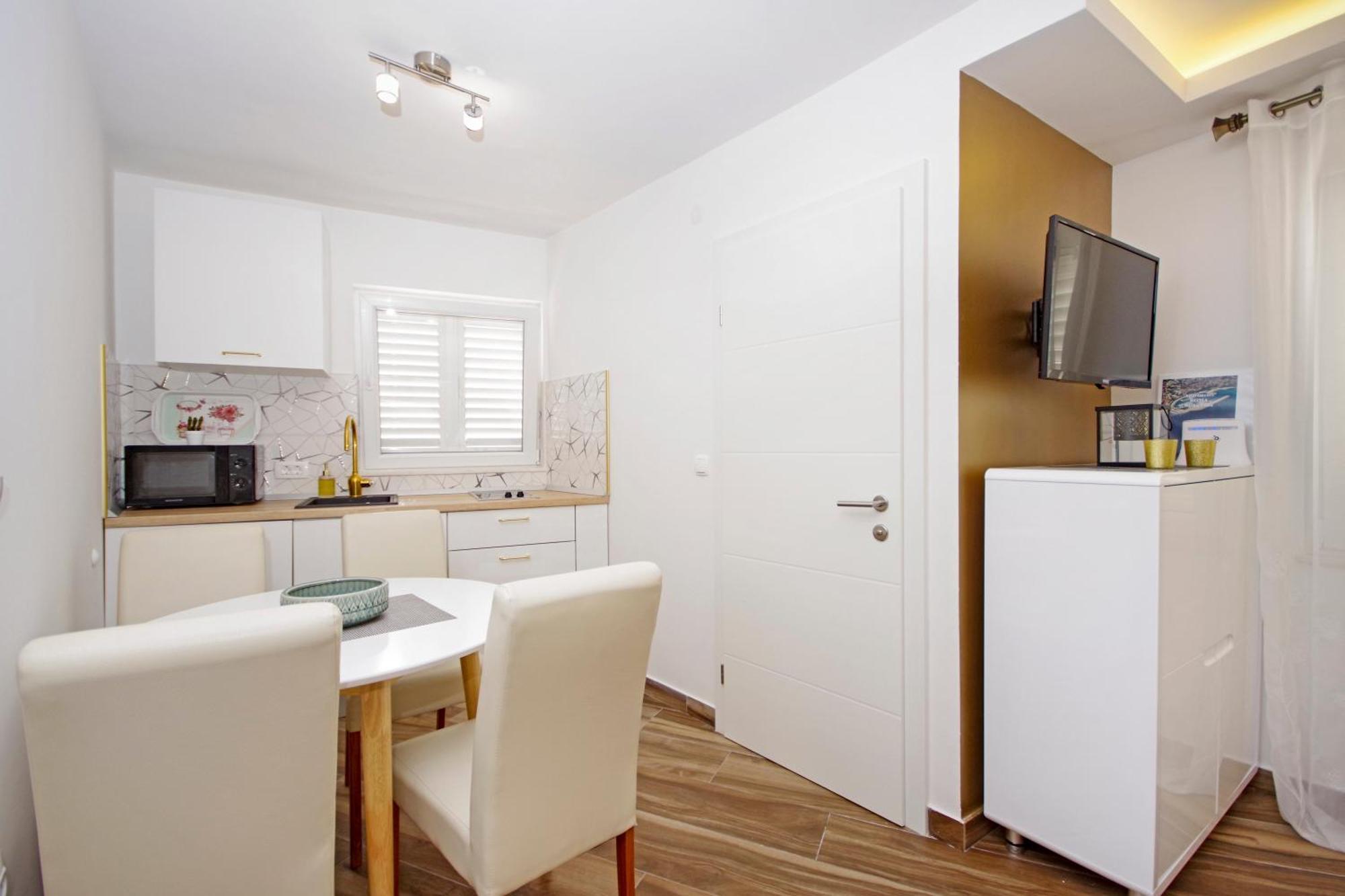 Apartman Roma Baska Voda