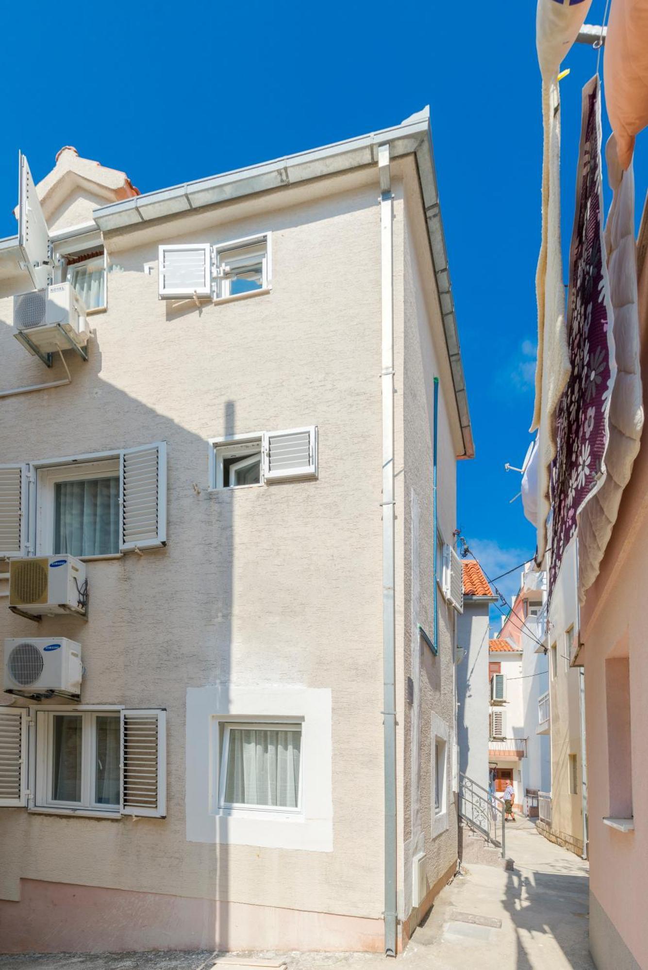 Apartman Roma *