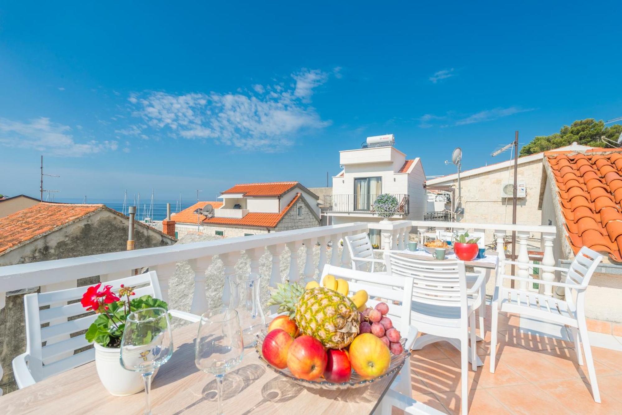 Roma Apartman Baska Voda